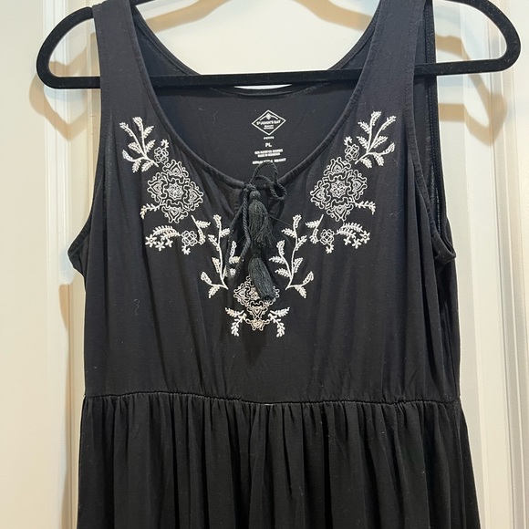 St John’s Bay Black Large Petite Tank Maxi Dress Tassels Tie Embroidered - Picture 3 of 7